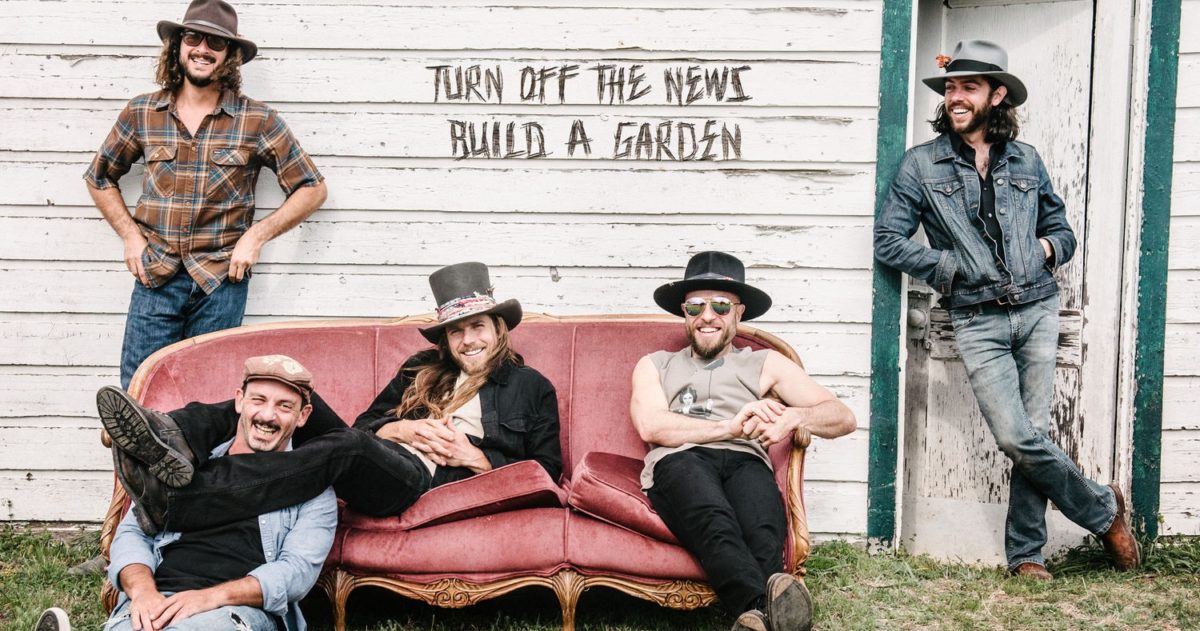 Lukas Nelson & Promise of the Real Continue Emerging Path With Rollicking ‘Turn Off The News, Build A Garden’