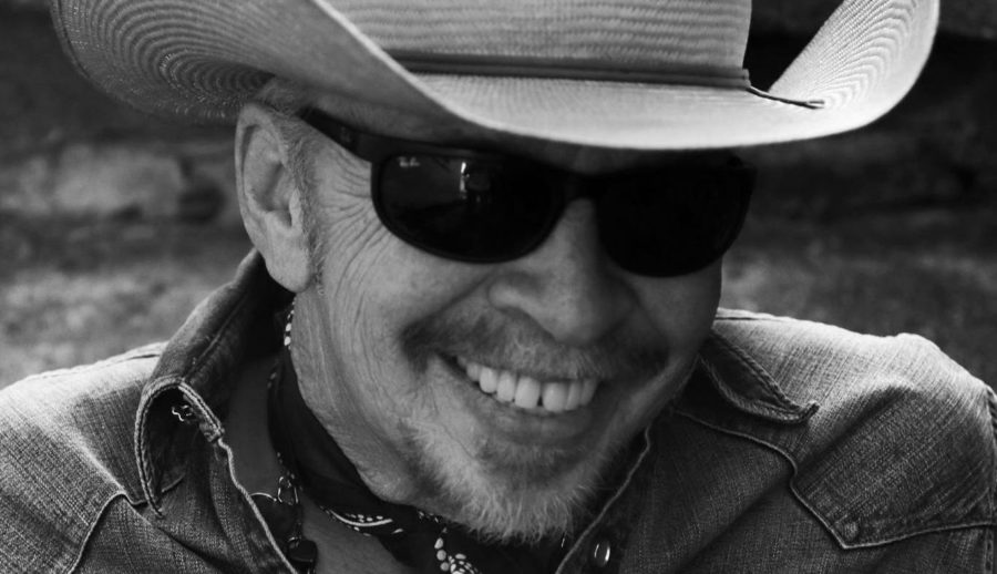 VIDEO PREMIERE: Dave Alvin Shares Original 1994 Performance of “King of California”