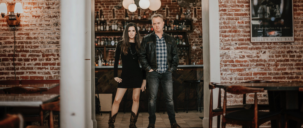 ALBUM PREMIERE/INTERVIEW: Karen Jonas Takes a Wide-Ranging Approach to Country on ‘Lucky, Revisted’