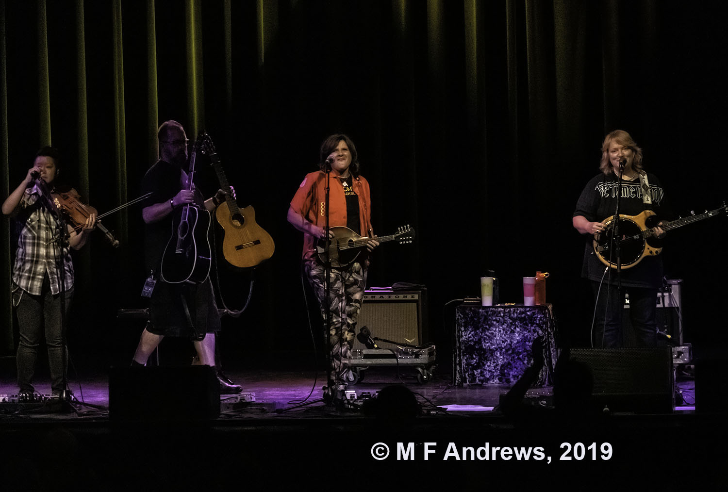 At Tucson’s Rialto Theatre, The Indigo Girls Continue To Enliven Their Broad And Faithful Fans (SHOW REVIEW)