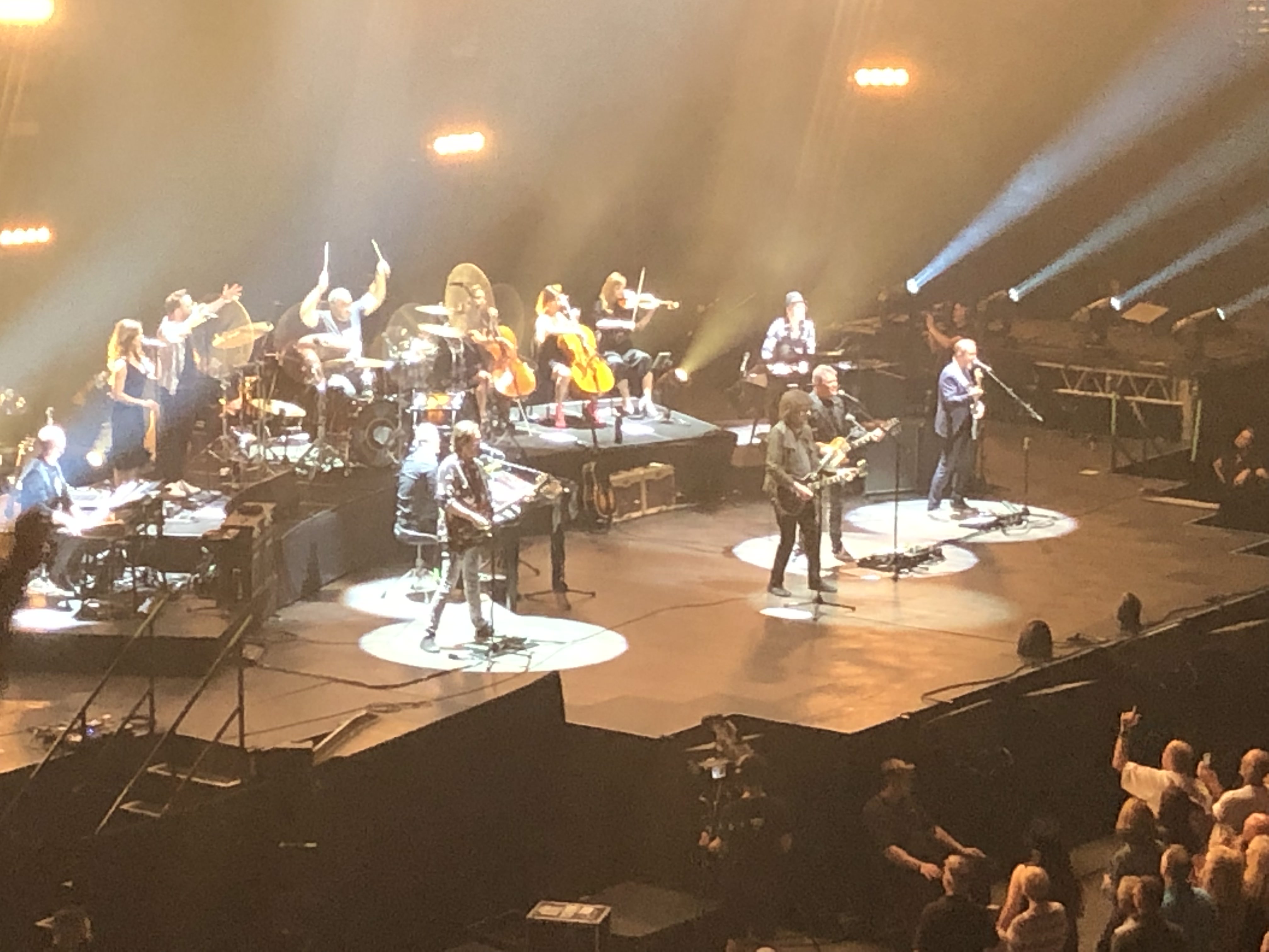 Jeff Lynne’s ELO Soar With Triumphant, Hit-Filled Performance in Portland, OR (SHOW REVIEW)