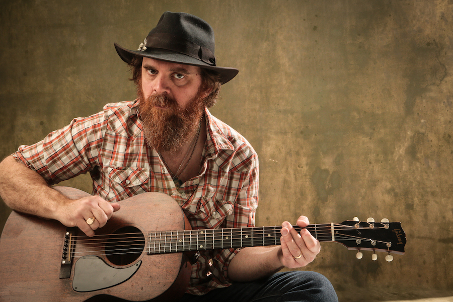 SONG PREMIERE: David Newbould Soars With Catchy Rocker “Sensitive Heart”