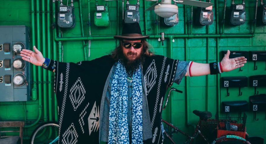 SONG PREMIERE: Nicholas David Lays Into Funky R&B Groove on “I’m Interested”