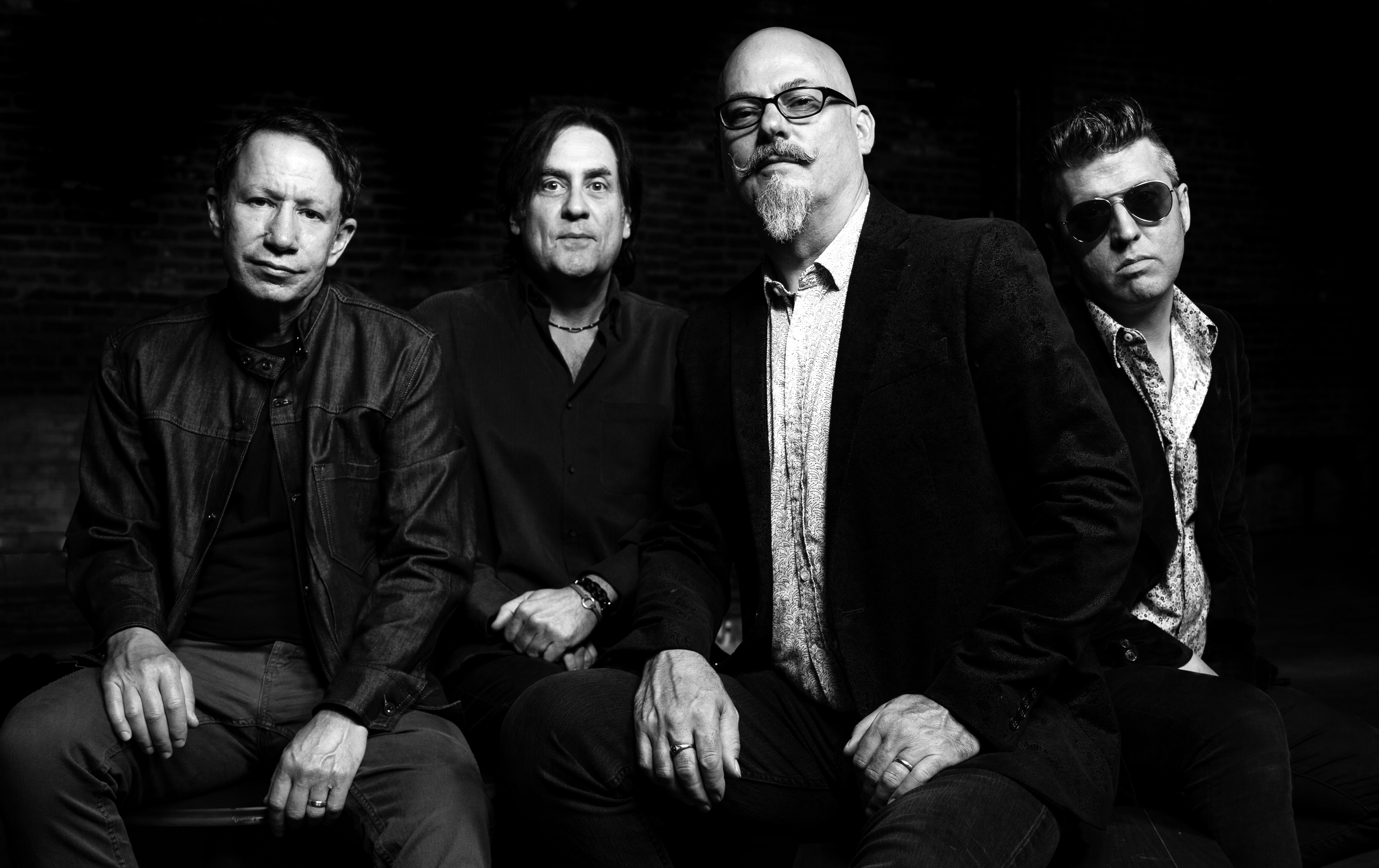 SONG PREMIERE: KC Rock Vets The Pedaljets Give Power Pop 101 Clinic Via “Twist The Lens”