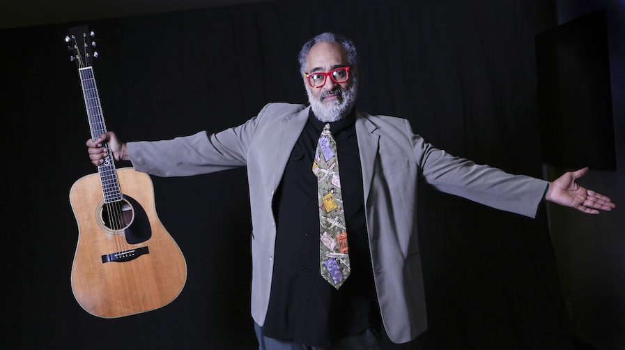 VIDEO PREMIERE: Vance Gilbert Croons Soulful 70s Folk on Title Track “Good Good Man” Off Forthcoming LP