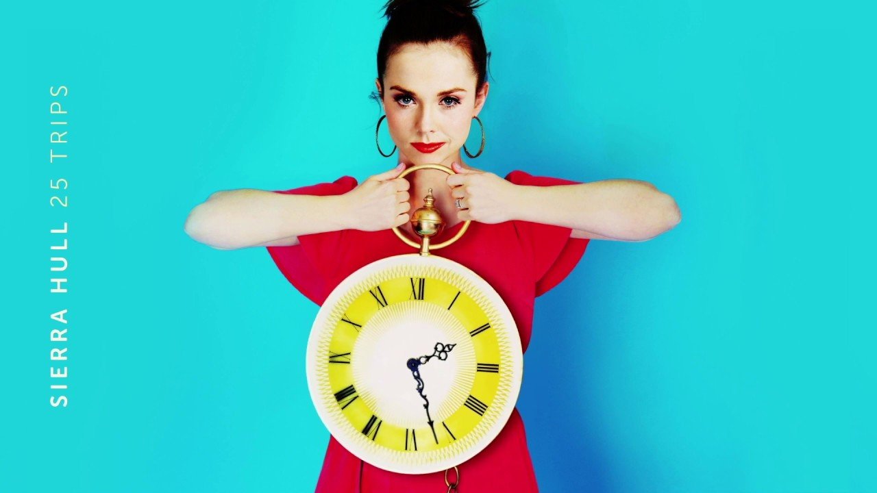 Bluegrass Talent Sierra Hull Shines Brightly on Genre Bending ’25 Trips’ (ALBUM REVIEW)