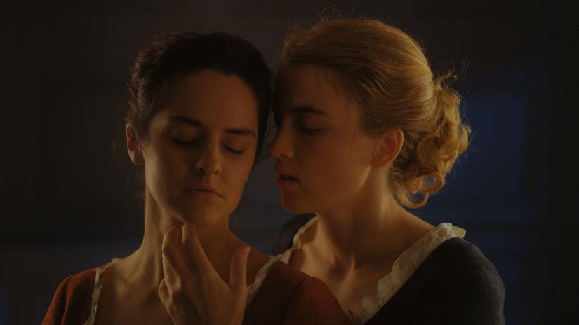 ‘Portrait of A Lady On Fire’ Burns Bright (FILM REVIEW)