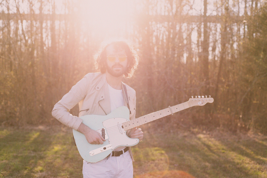 SONG PREMIERE: Anthony da Costa Captures Emotion of Romantic Chemistry with Love Song “Waltz”