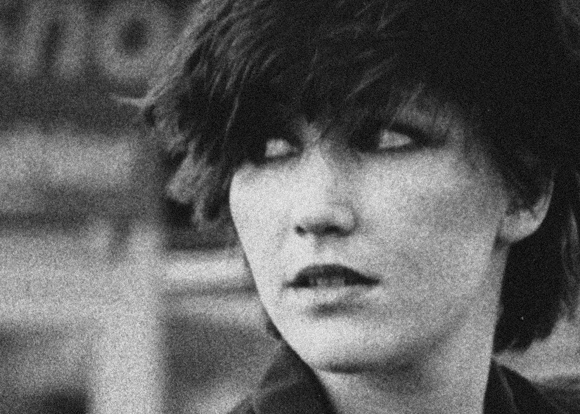 Kathy Valentine of the Go-Go’s Recalls Fame, Addiction & Peace In New Memoir ‘All I Ever Wanted’ (INTERVIEW)