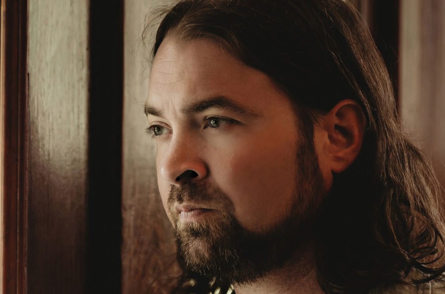 SONG PREMIERE: Andy Brasher Delivers Newfound Introspective Americana on Wistful “Myna Bird”