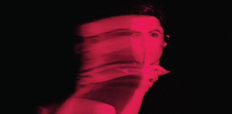 LISTEN: Leslie Mendelson Confronts Addiction On “Medication” Off Upcoming LP ”If You Can’t Say Anything Nice…’