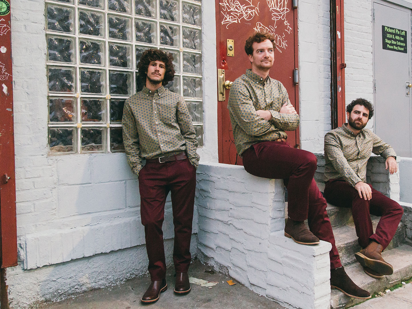 Holy Hive Feat. Dap-Kings’ Homer Steinweiss Offers Pristine Retro Soul Via ‘Float Back To You’