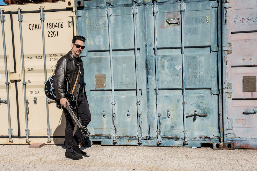 Jesse Dayton Announces New EP ‘Gulf Coast Sessions’, Shares Singles “Lo-Fi Lover” and “Carencro Girl”