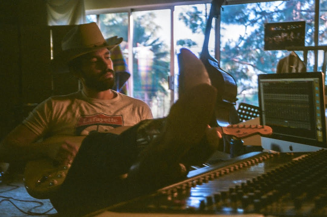 VIDEO PREMIERE: Robert Francis + The End Times Exude Cool and Mellow Indie Rock Sound on “Boy Like That”