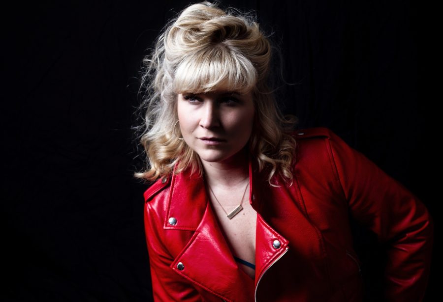 Caitlin Cannon Injects Countrypolitan Sounds with Witty Lyrics on ‘The TrashCannon Album’ (ALBUM REVIEW)