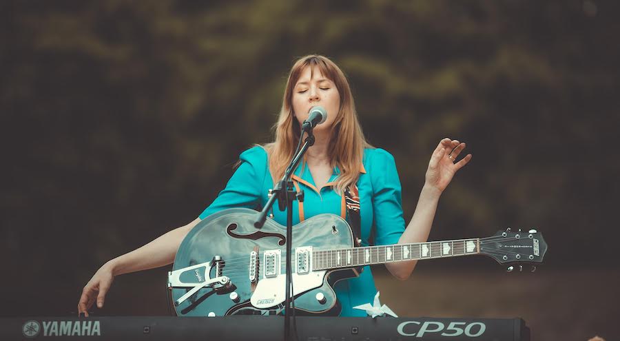 SONG PREMIERE: Gayle Skidmore Reflects on Grief with Lush Folk-pop Track “All My Life”