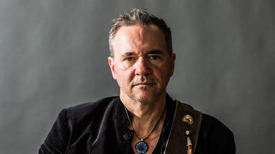 Peter Karp Sprucely Straddles Line Of Bluesman & Roots Artist Via “Magnificent Heart” (Album Review)