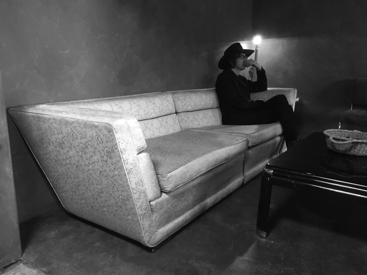 SONG PREMIERE: Warren Pash Comments on Portland with Funky and Soulful Ballad “Adson Quare”