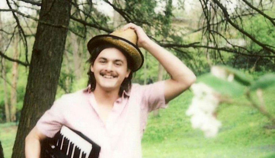 SONG PREMIERE: Joey Joesph Jams Out on Catchy Psych-pop Tune “Longhair”