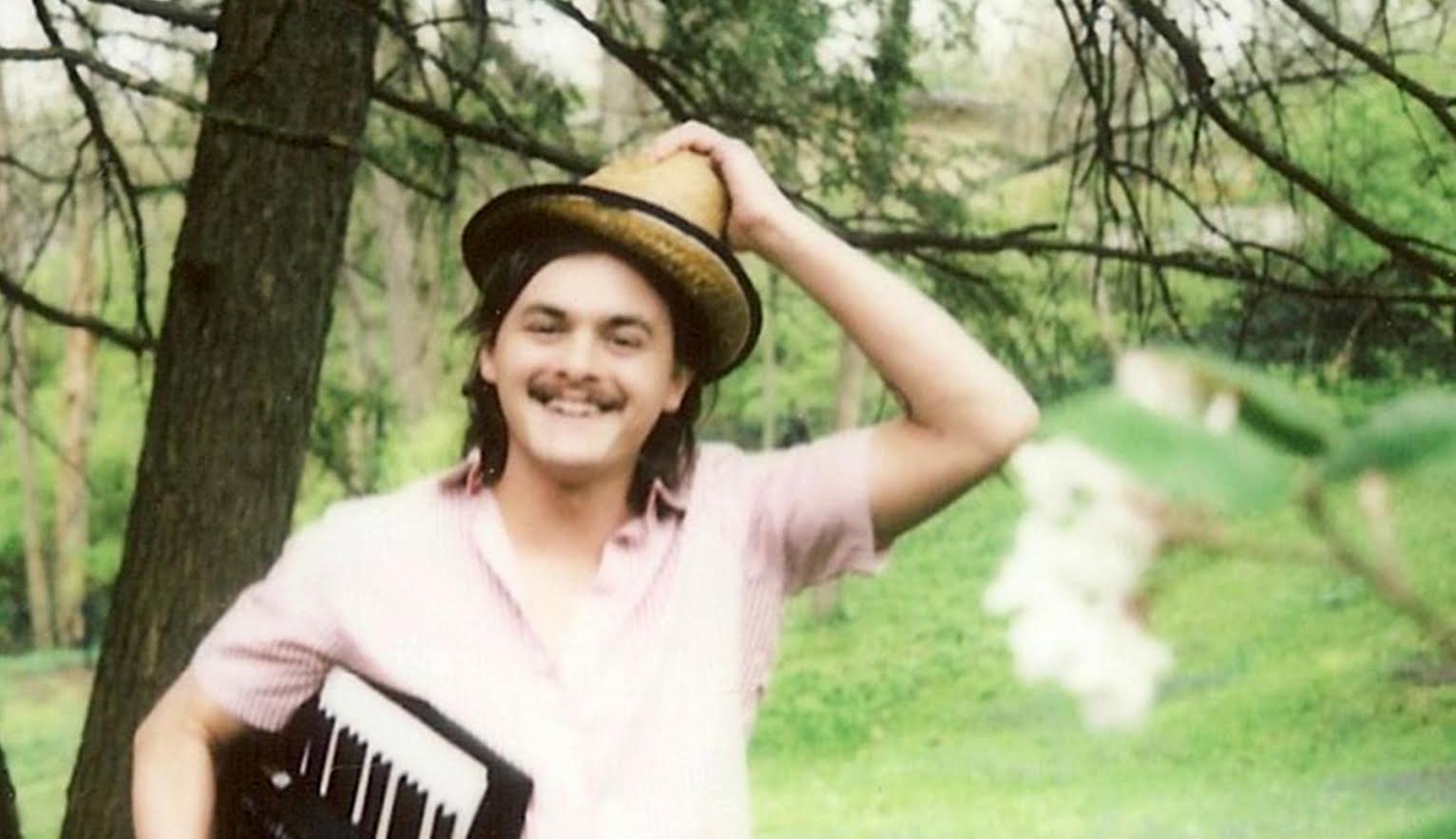 SONG PREMIERE: Joey Joesph Jams Out on Catchy Psych-pop Tune “Longhair”