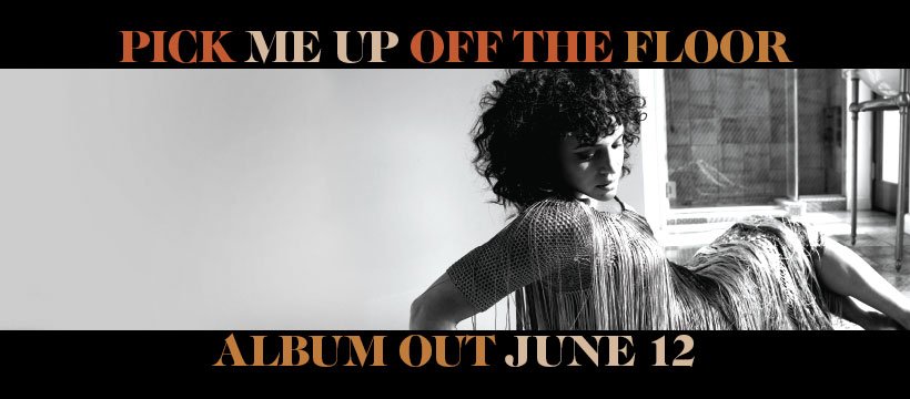 Norah Jones’ ‘Pick Me Up Off The Floor’ Triumphs With Luminous Piano Trio Grooves (ALBUM REVIEW)