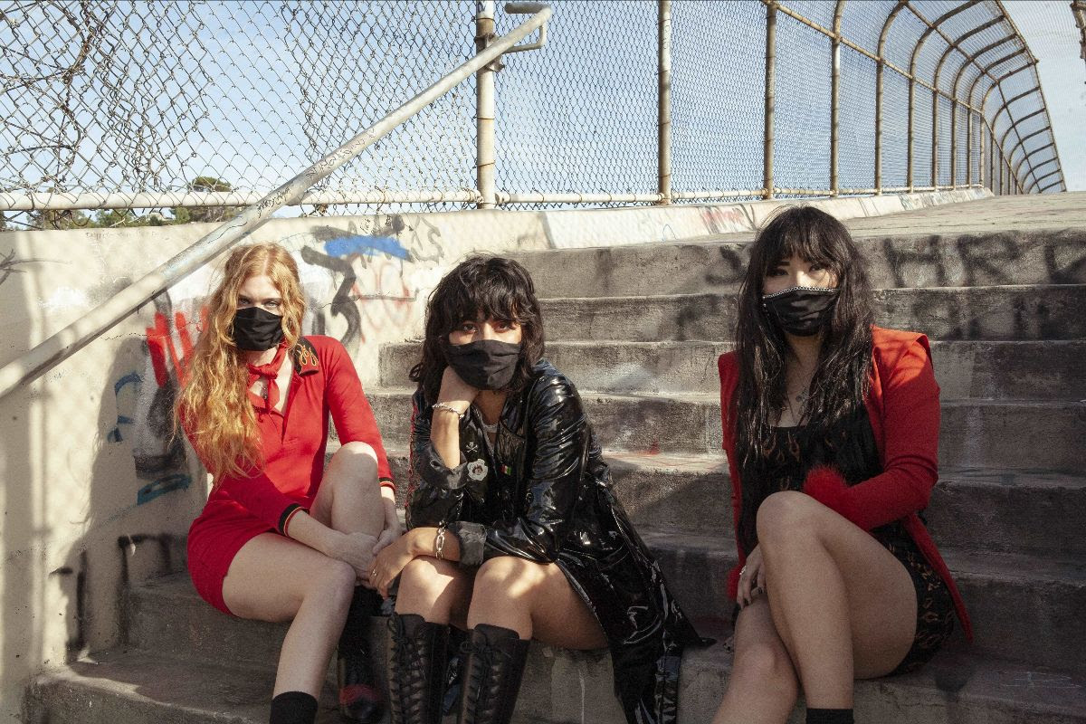 L.A. Witch Announce New Album ‘Play With Fire’, Share Rocking Single “I Wanna Lose”