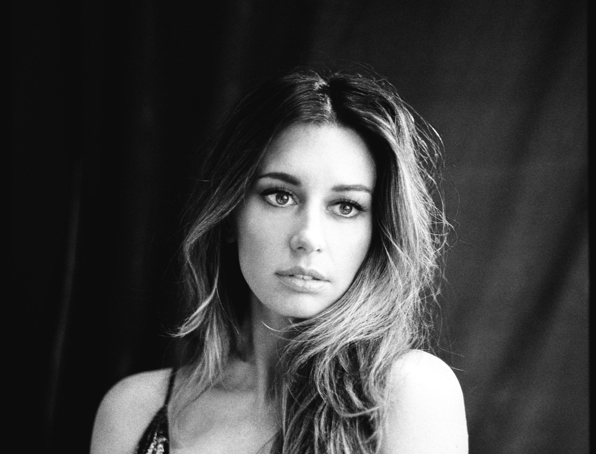 Lera Lynn Announces New LP ‘On My Own’