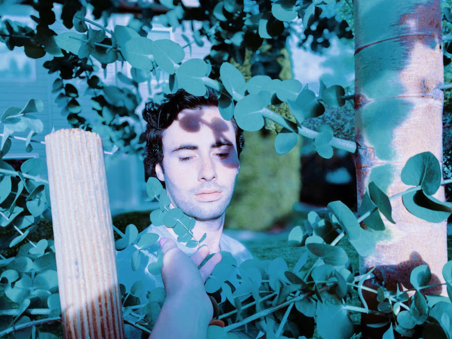 VIDEO PREMIERE: Portland Indie Rocker Dakota Theim Goes For 60s Pop Sound on “She’s a Mystery”