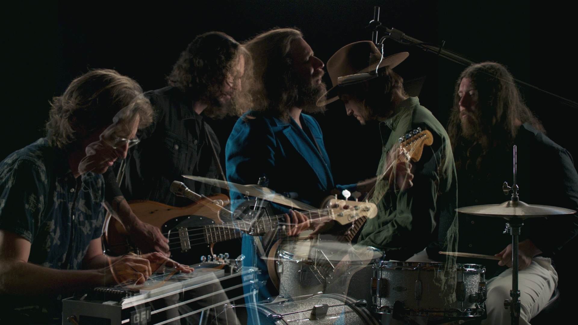 WATCH: Morning Jacket Perform “Spinning My Wheels” On ‘The Tonight Show’