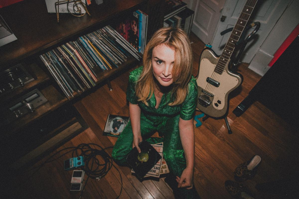 LISTEN: Emma Swift Shares Vivid Version of Bob Dylan’s “Queen Jane Approximately”