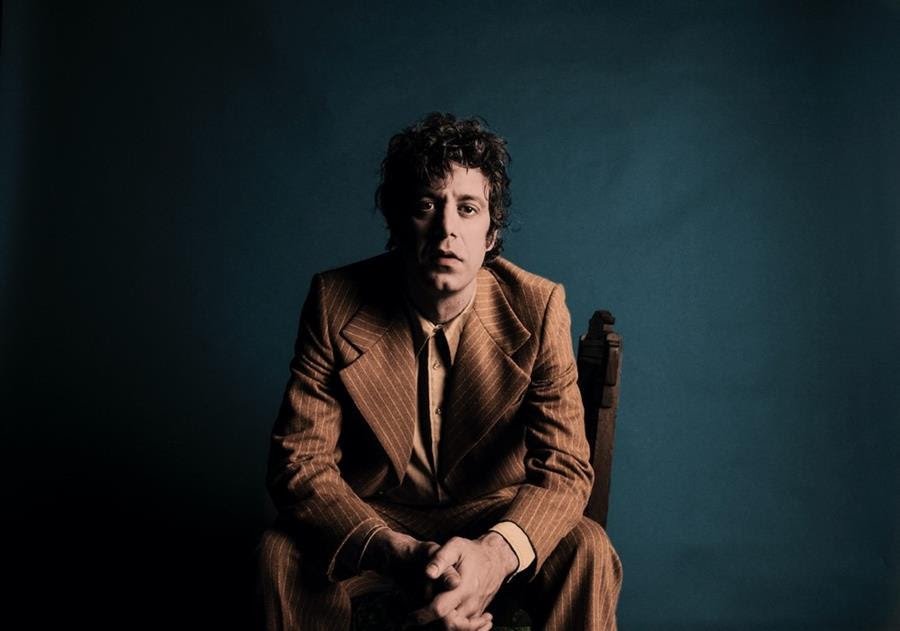 Jeremy Ivey Announces New LP ‘Waiting Out The Storm’ – Shares “Someone Else’s Problem”