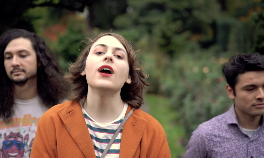 SONG PREMIERE: Portland, OR Artist Shaylee Takes on Elliott Smith’s “Alphabet Town” with Full Psych Rock Sound