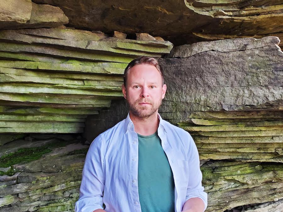 SONG PREMIERE: Joshua Ackley (ex-The Dead Betties, Teen Vice) Translates Depression into Dark Dreamy Pop on “Bombs Away”
