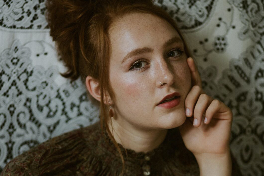 SONG PREMIERE: Bella White Takes Fresh Approach to Tradition with Bright Bluegrass Tune “Not To Blame”