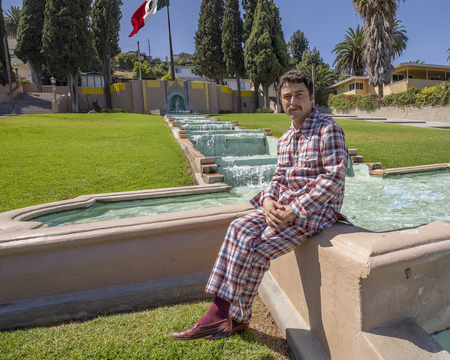 VIDEO PREMIERE: Rudy De Anda Takes Multicultural Approach to Rock and Roll with Exuberant Tune “Espume”