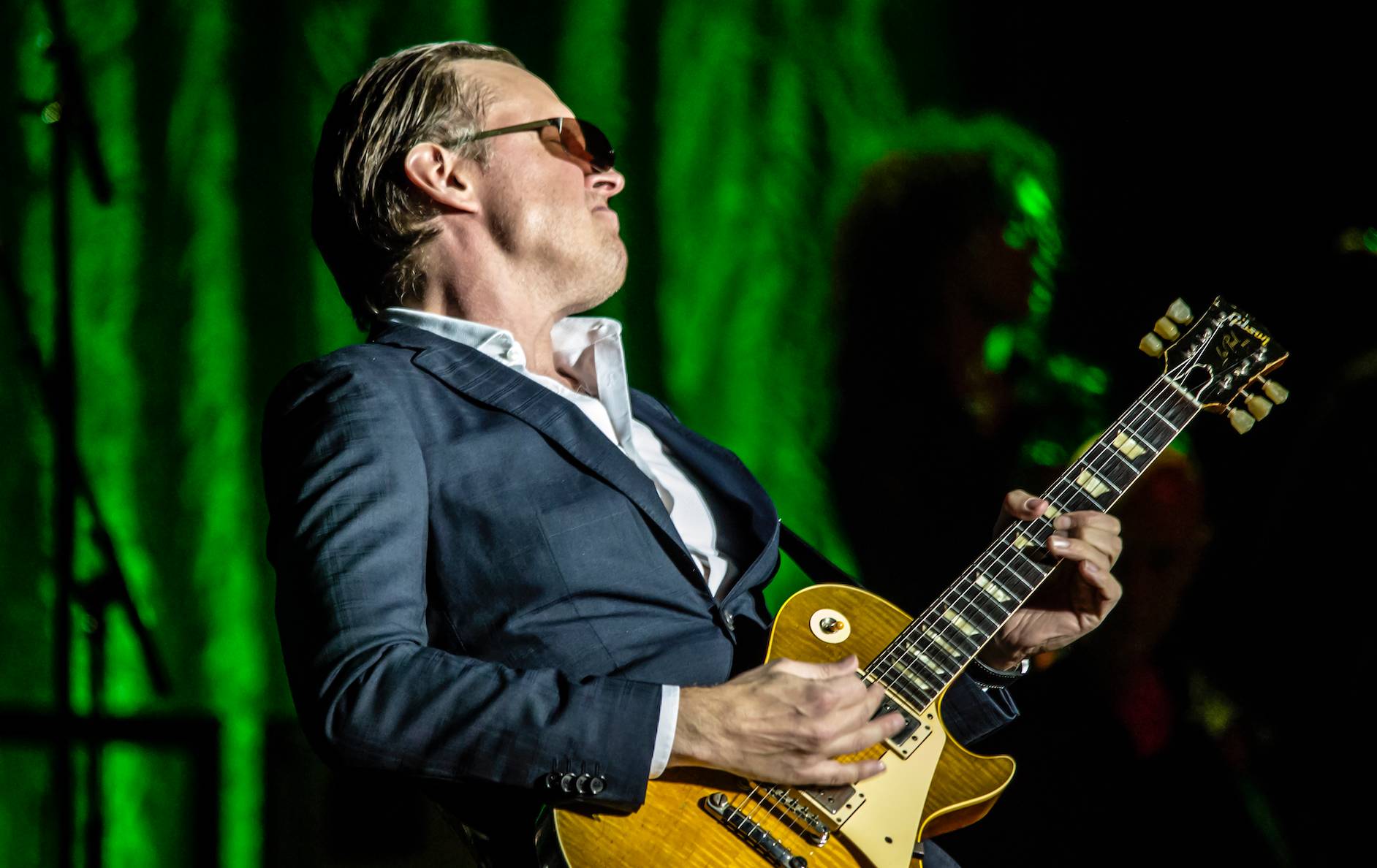 Guitar Maestro Joe Bonamassa Keeps It Righteous With ‘Royal Tea’ (INTERVIEW)