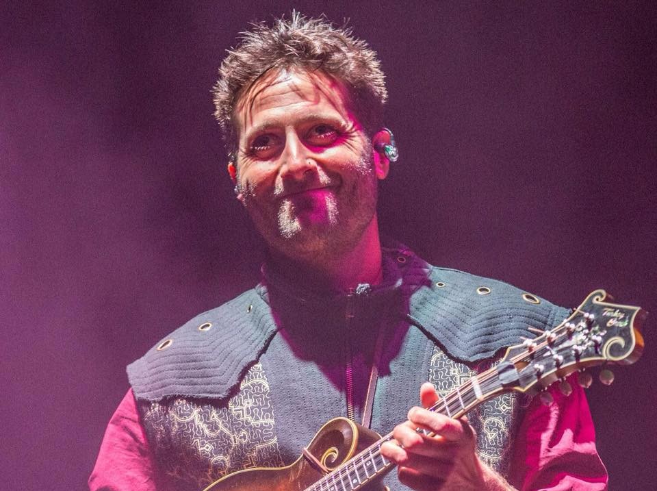 SONG PREMIERE: Dango Rose of Elephant Revival Shares Timeless Americana On ‘Ring Out’