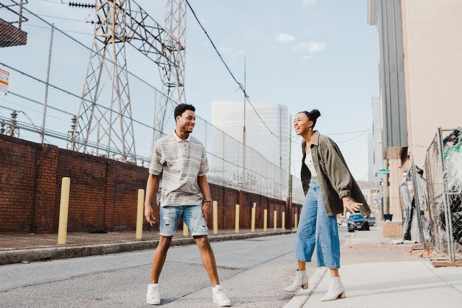 VIDEO PREMIERE: Charlie Belle Fuse Indie Rock and R&B on Powerful Track “Looking for Magic”