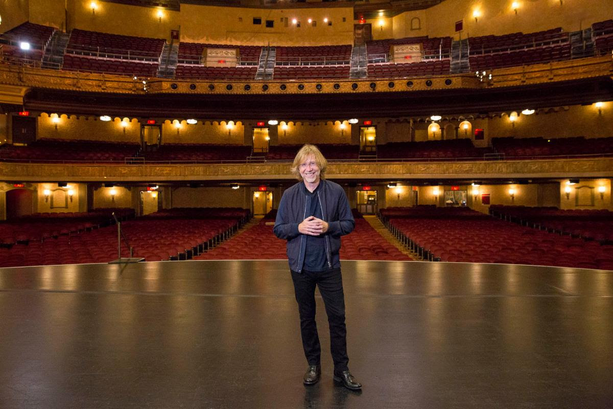 Trey Anastasio Announces The Beacon Jams- Eight Week Virtual Residency