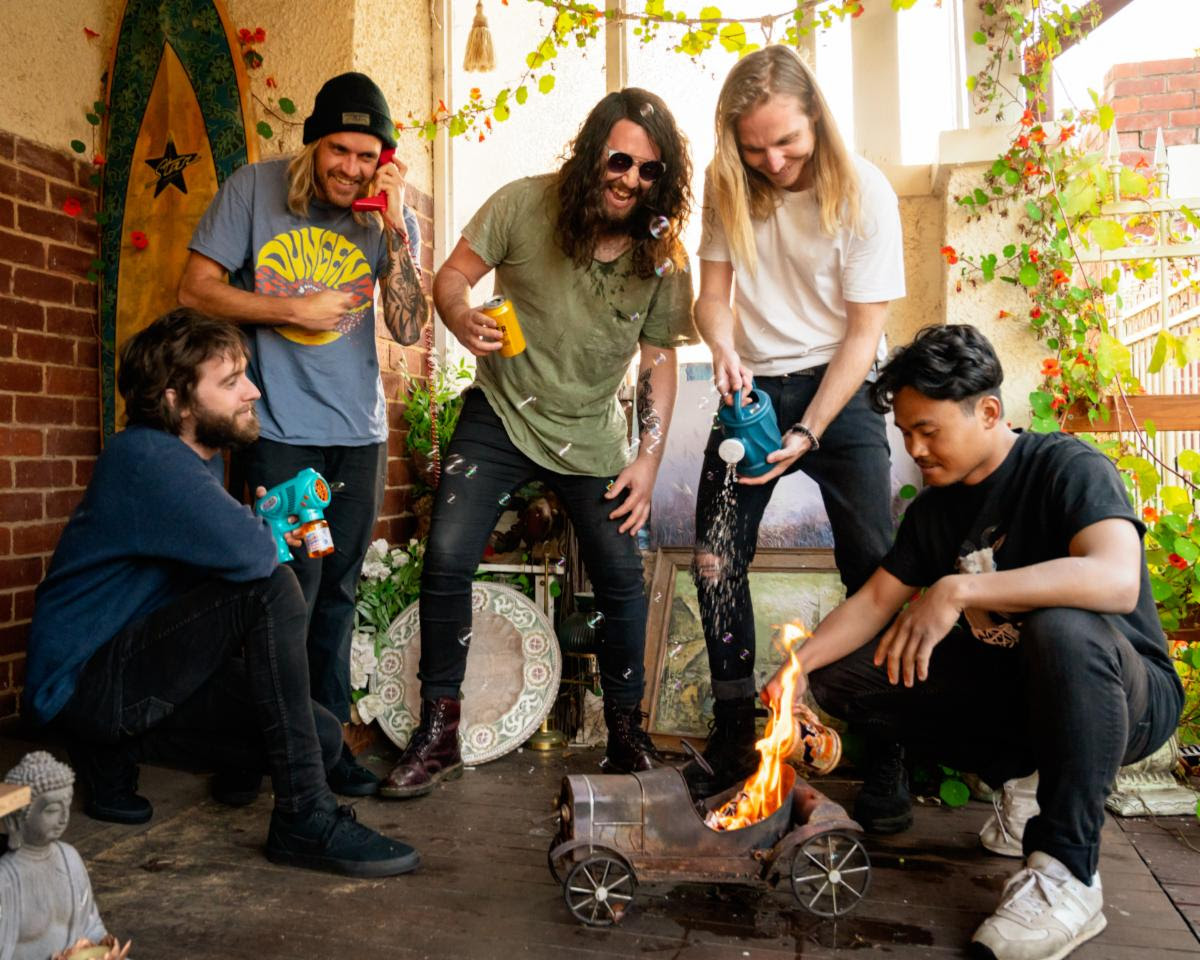 Psychedelic Porn Crumpets Announce Monolithic New LP ‘SHYGA! The Sunlight Mound’