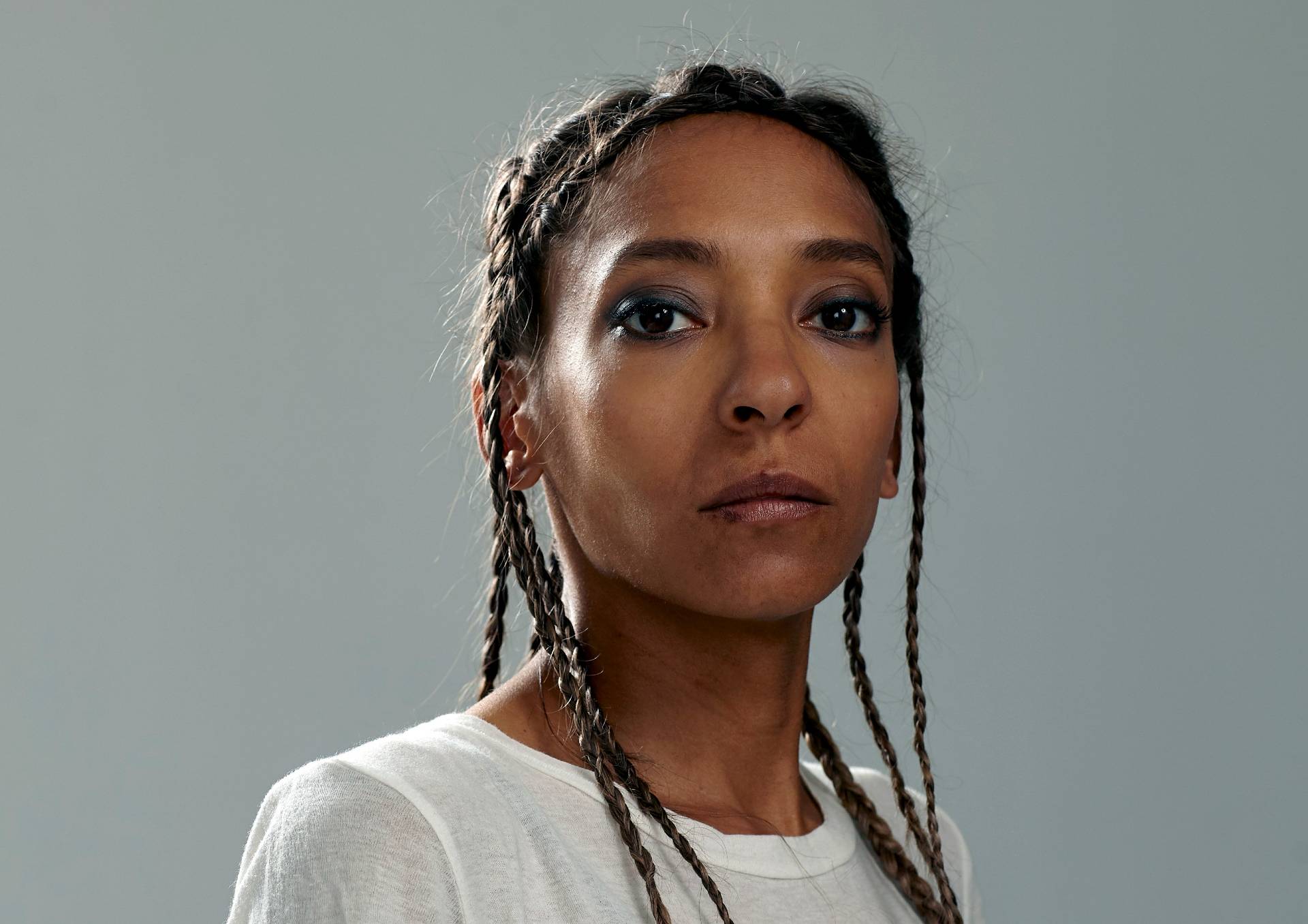 LISTEN: Finnish Songstress Suad Dazzles With Magnetic Single “Sleep The Nights”