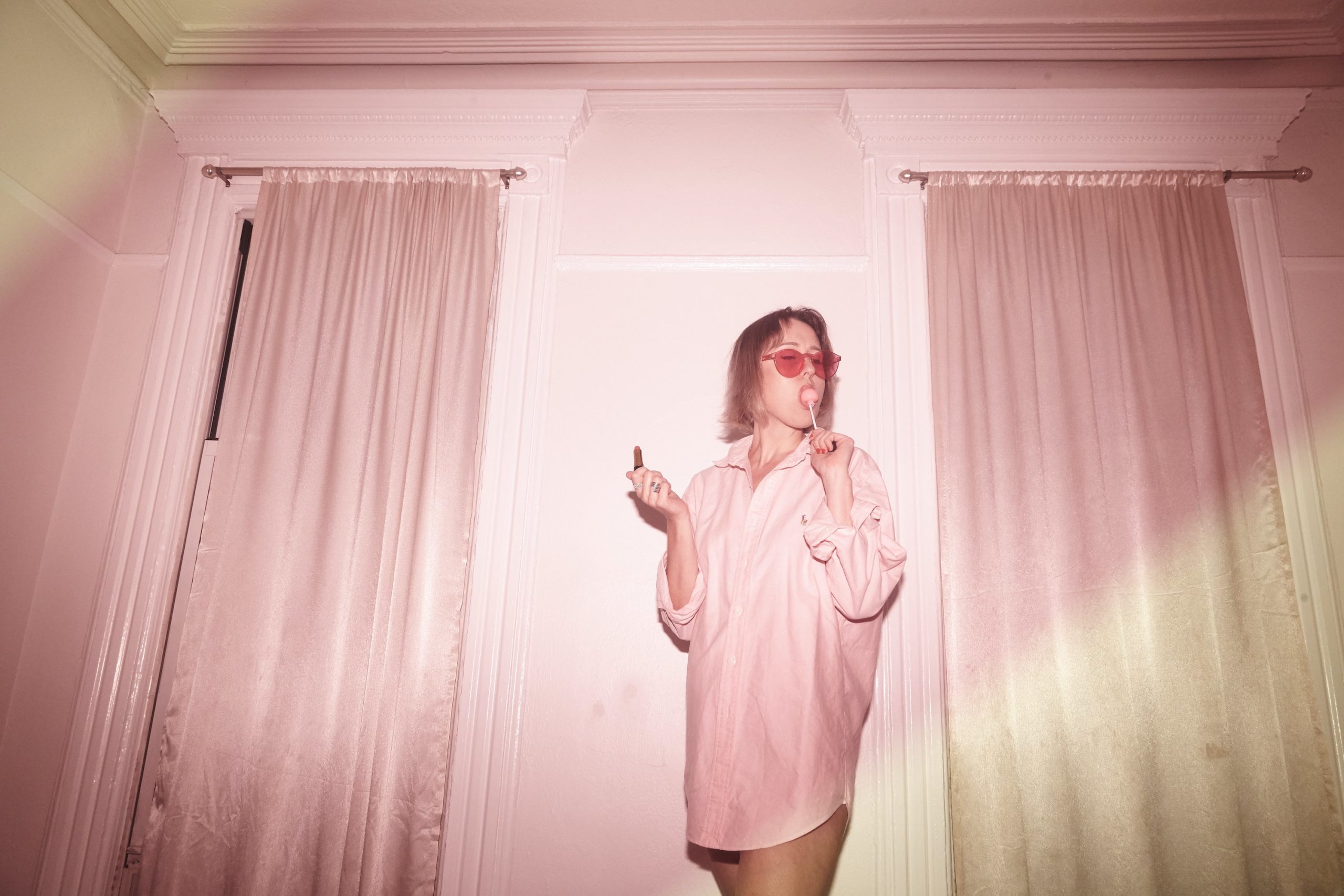 LISTEN: Extra Special Displays Pulsating Ambience on “Thanks To You”