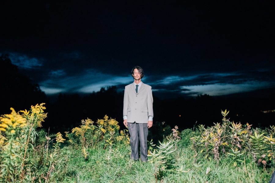 LISTEN: Gaspard Eden Delivers Pop Psych Charm On Robust “Bathroom Mirror”