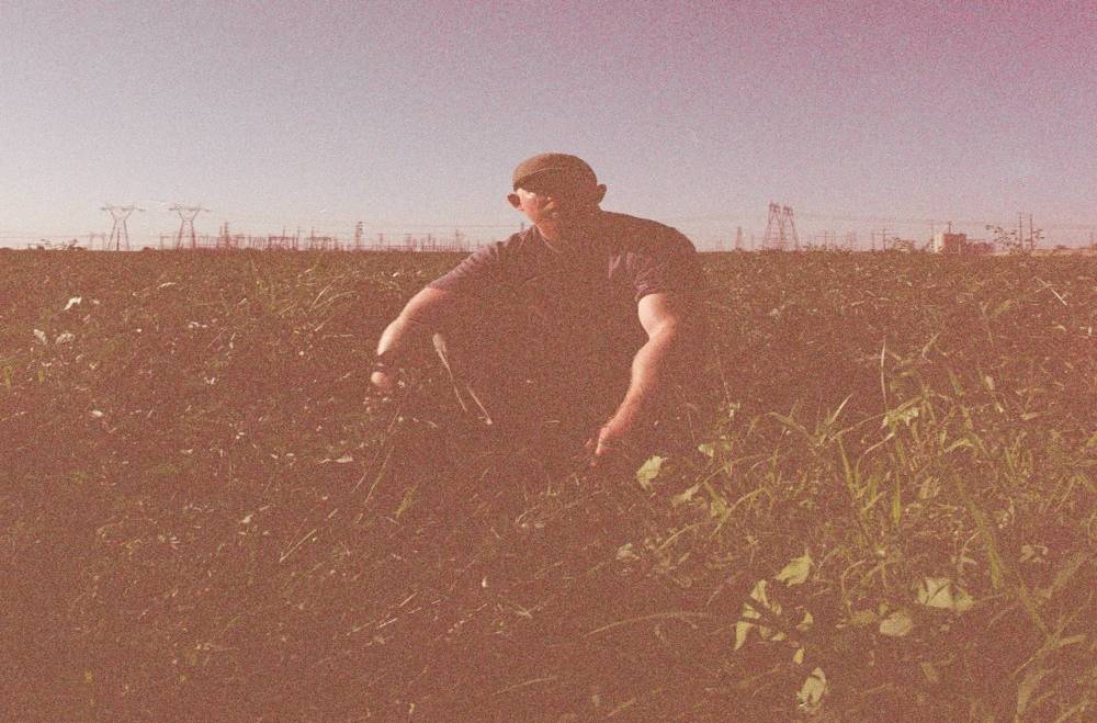 LISTEN: C. James Throws Down Chill Tonality & Vocals On Spirited “Words That We Said”