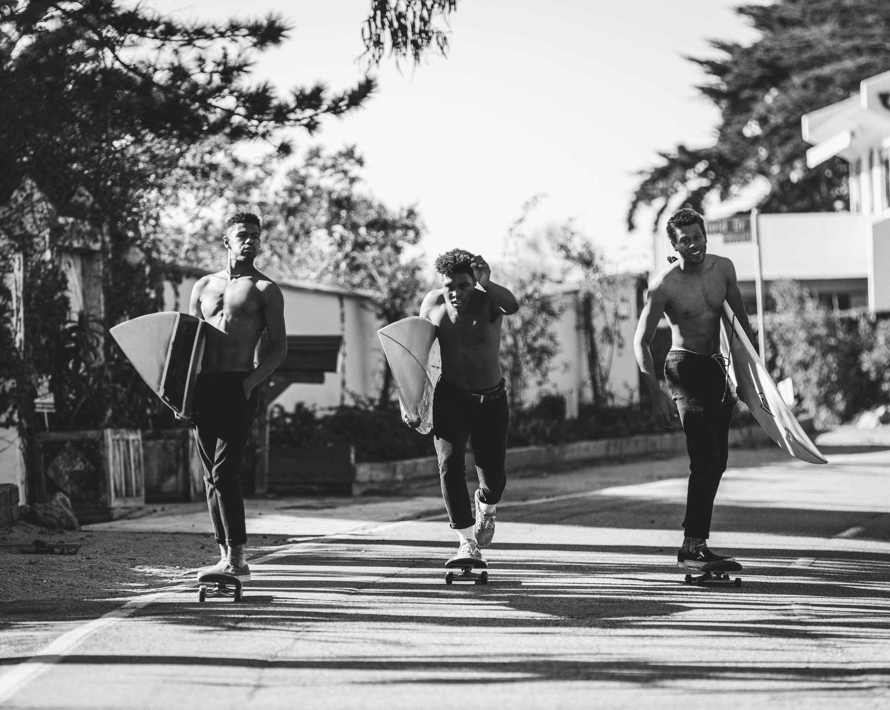 LISTEN:  We The Commas Deliver Soul Music Redesign On Courageous “THE RZN”