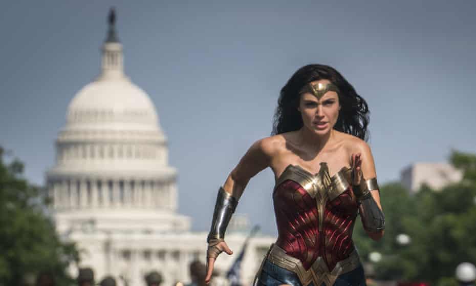 ‘Wonder Woman 1984’ Is Perfect Dumb Fun (FILM REVIEW)