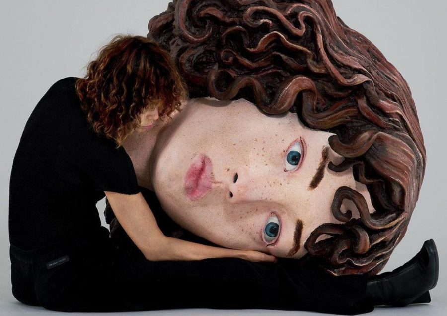 LISTEN: Issy Wood Offers Colorful Sound Fabric On Atmospheric New Single “Hell”