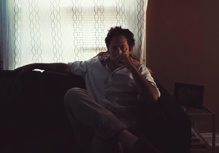 VIDEO PREMIERE: Thee Conductor and Bonnie “Prince” Billy Reflect on Loss in Haunting Folk Tune “Night Light”