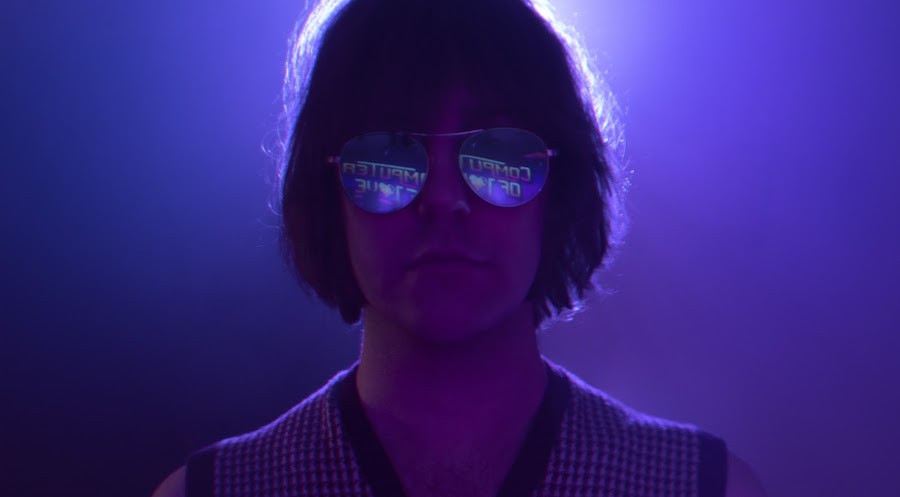 Aaron Lee Tasjan Talks New Album ‘Tasjan! Tasjan! Tasjan!’, Musical Identity, Artists He Loves & More (INTERVIEW)