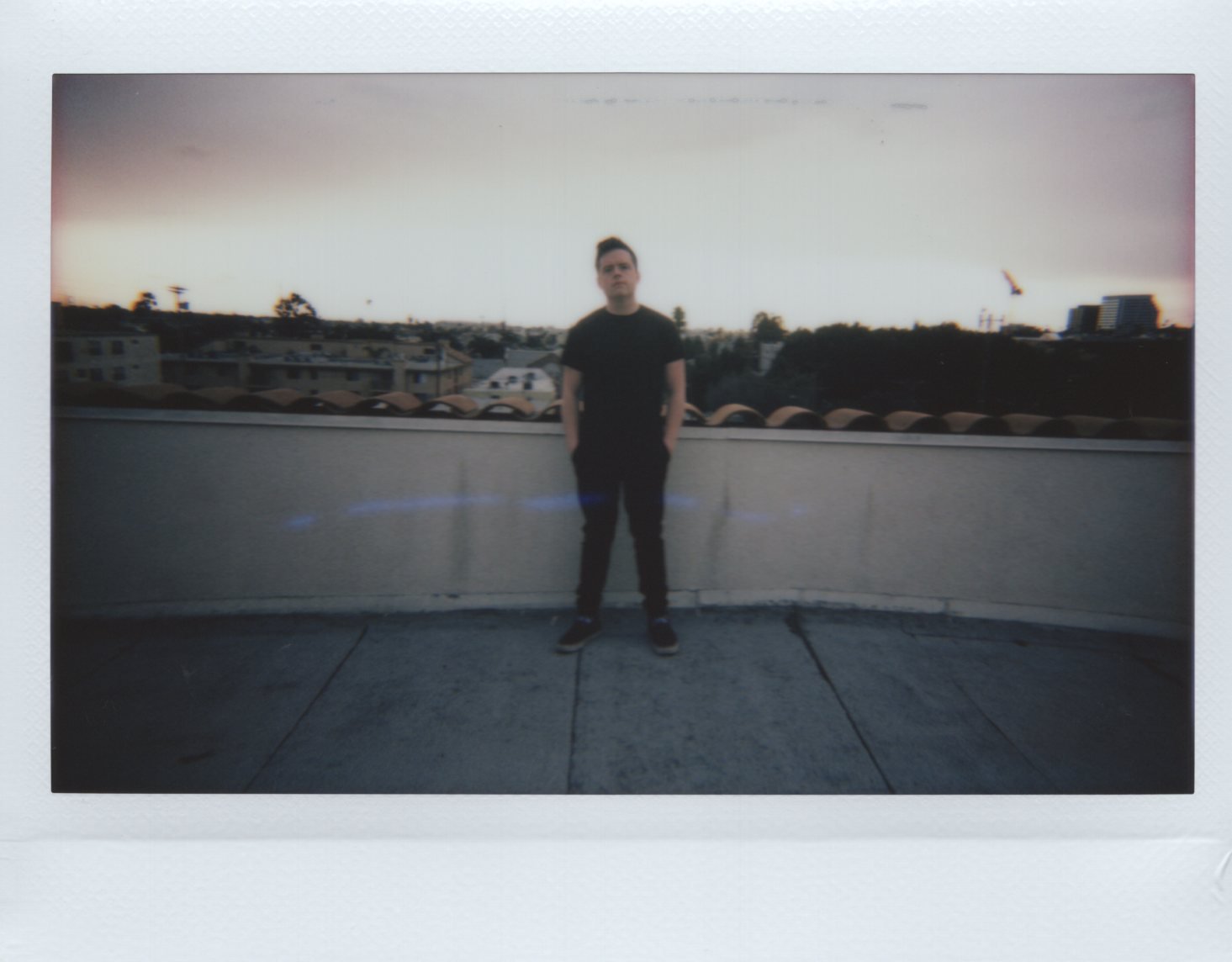 LISTEN: Anguid Offers Soaring Easy Listening ’70s Folk On Charming “Man of Action”